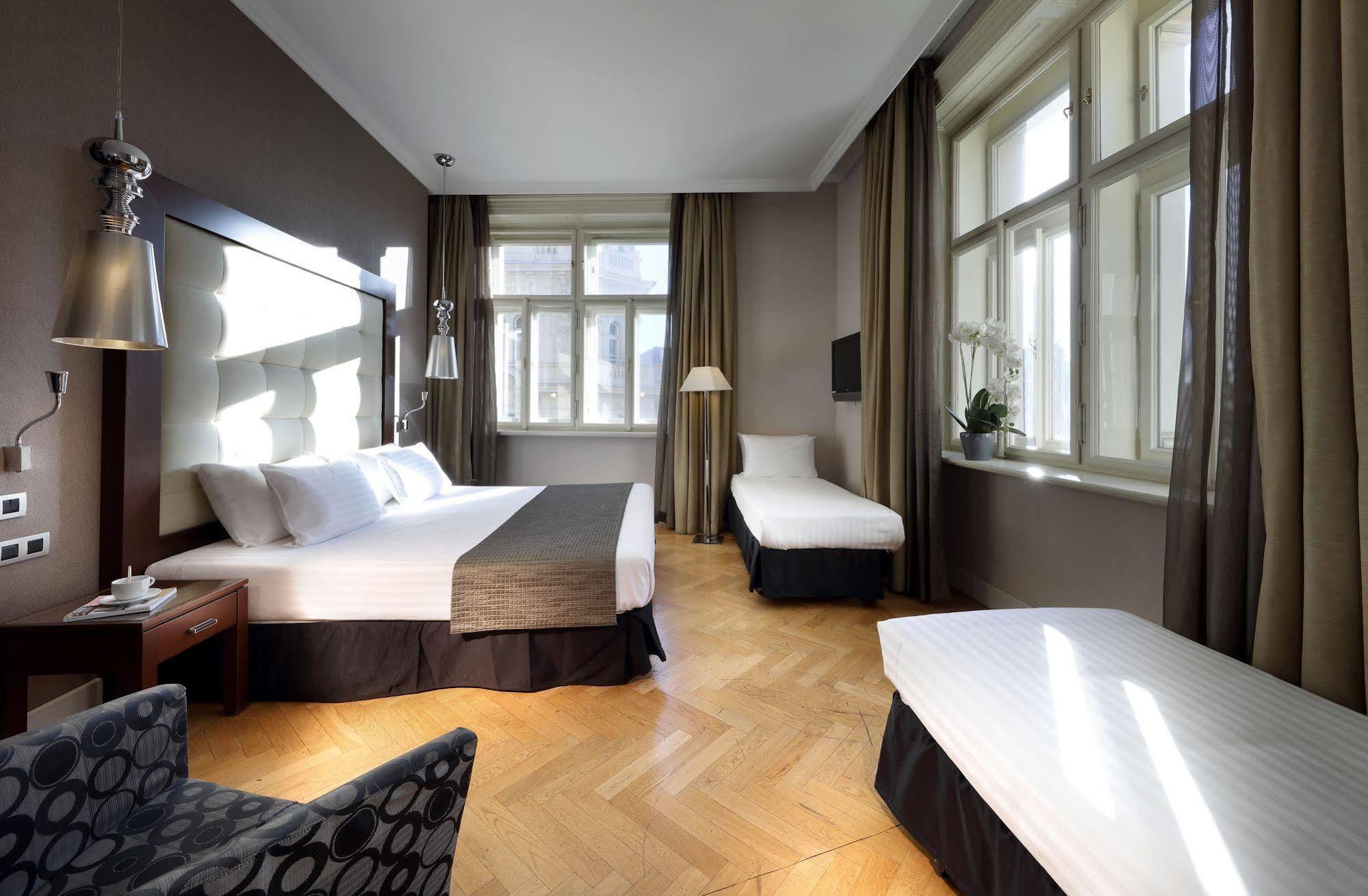 Hotel Eurostars David Praga Zewnętrze zdjęcie